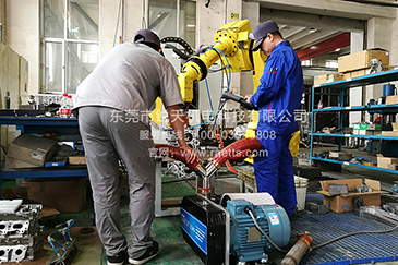 工業(yè)自動化機(jī)器人清洗干燥專用風(fēng)刀系統(tǒng)